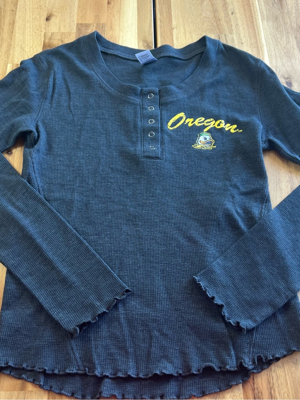 Oregon Ducks Thermal Henley Top Women’s Small Black Waffle Knit